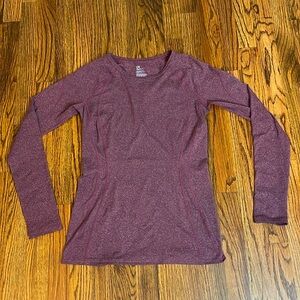 Gap fit XS long sleeve active shirt